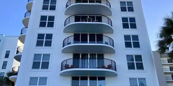 670 Santa Rosa Boulevard