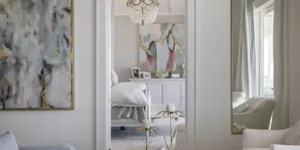 Image 2: Image #2 Bedroom interior