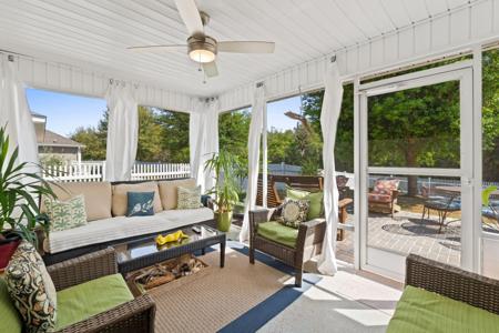 587 Fanny Ann Way