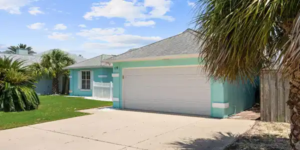 Image 2: 2-web-or-mls-FDP09052