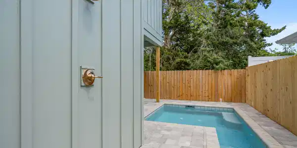 Image 4: 310 Benicia Pl