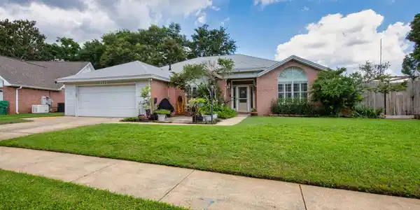 2587 Dana Court