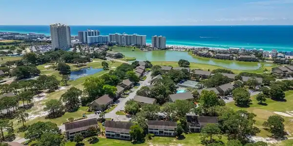 85 Breakwater Bay