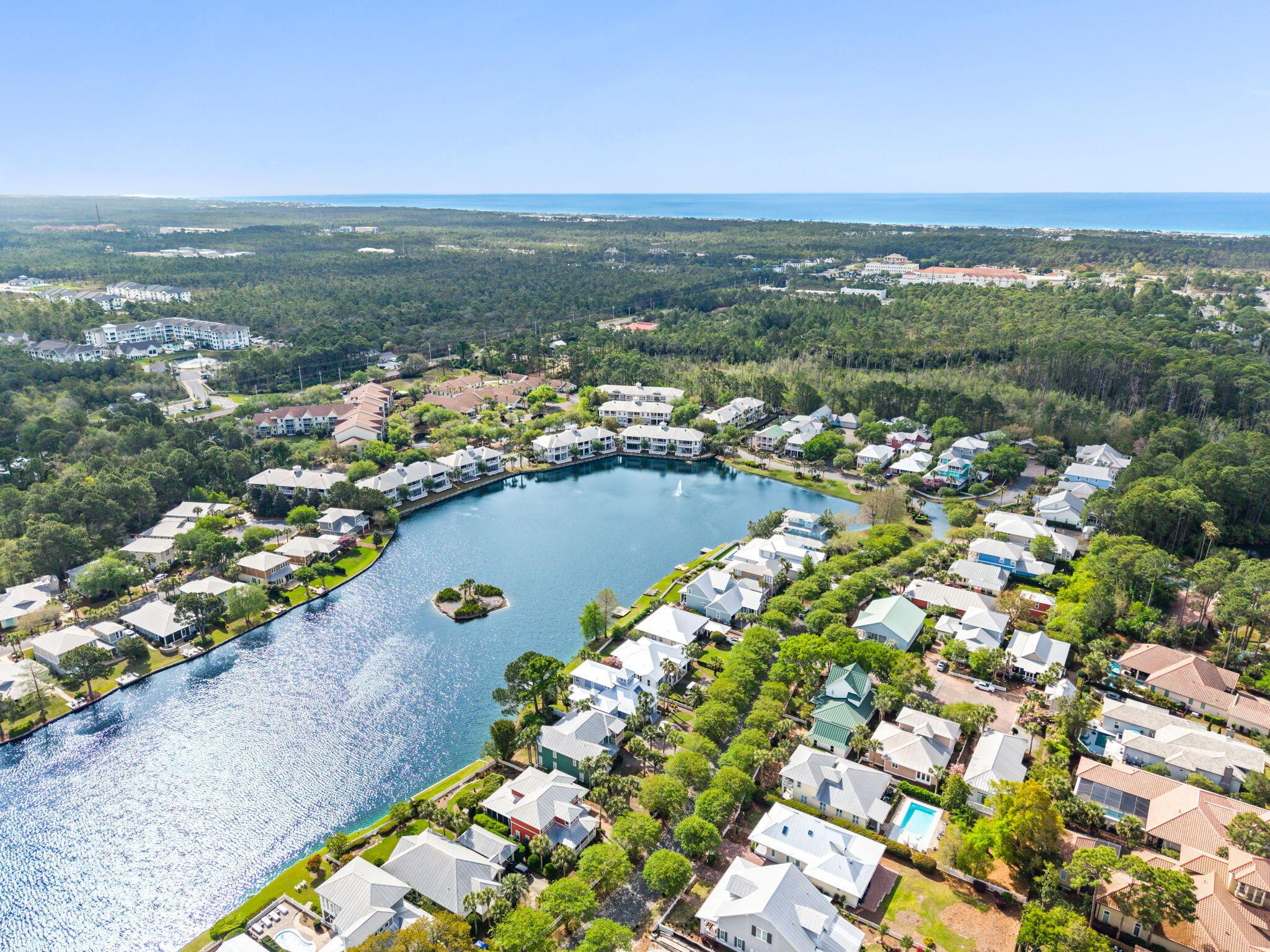 Image 2: Crystal Lake at Sandestin