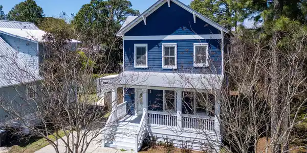 23 N Bayshore Pines Court