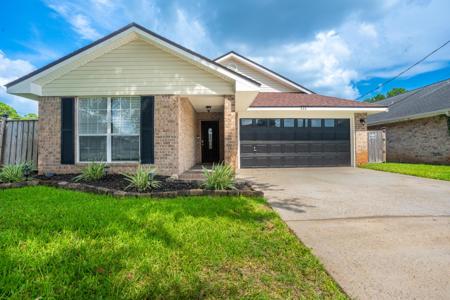444 Pristine Water Lane