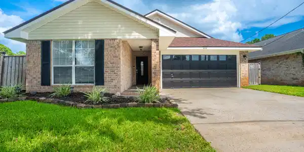 444 Pristine Water Lane
