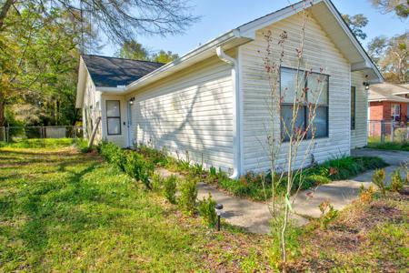 305 Nathey Avenue