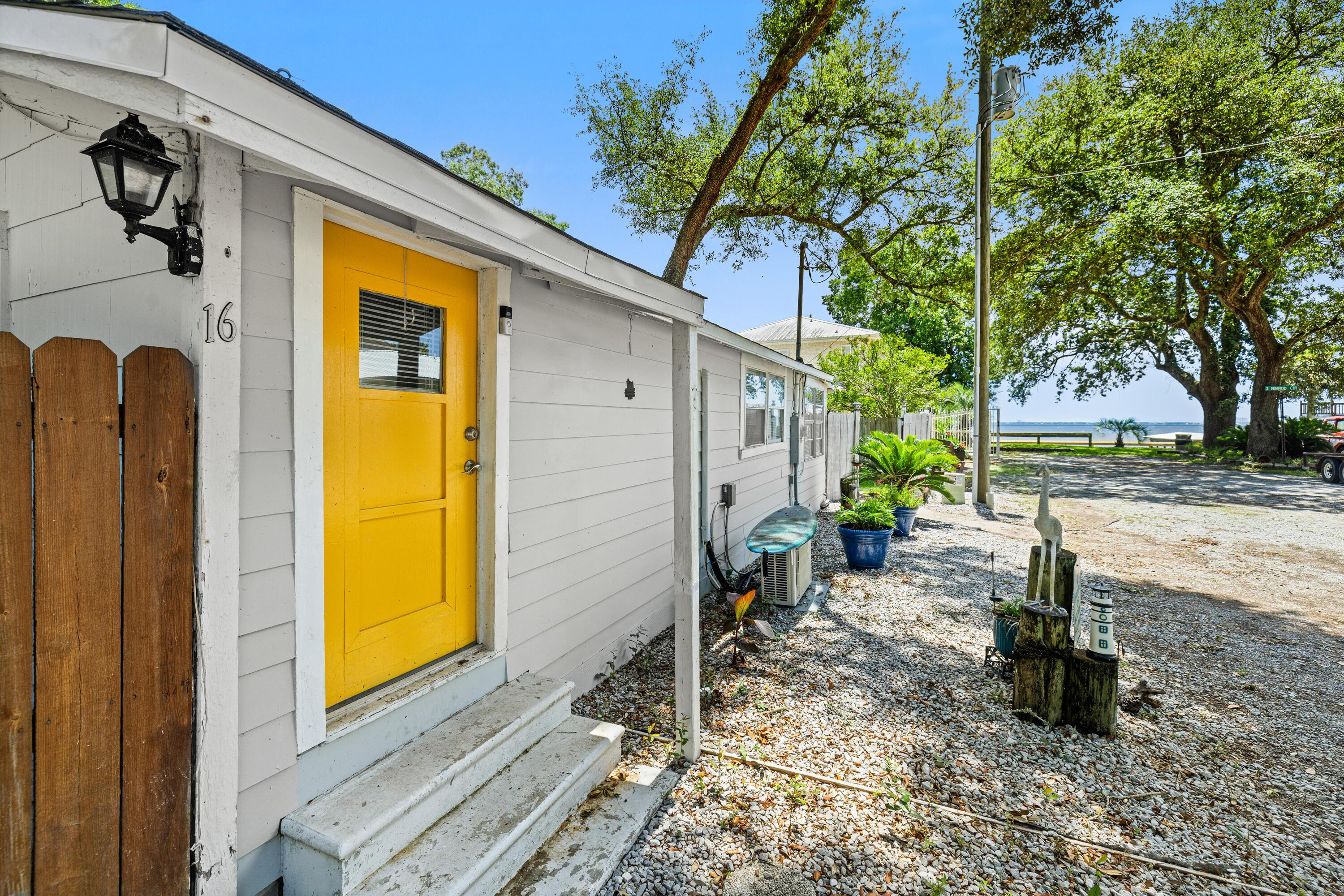 Image 1: 16NimrodCir-Niceville-FL-002
