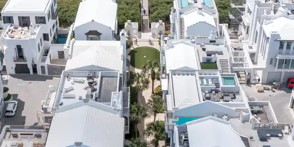 Image 4: MM1Exteriors-14
