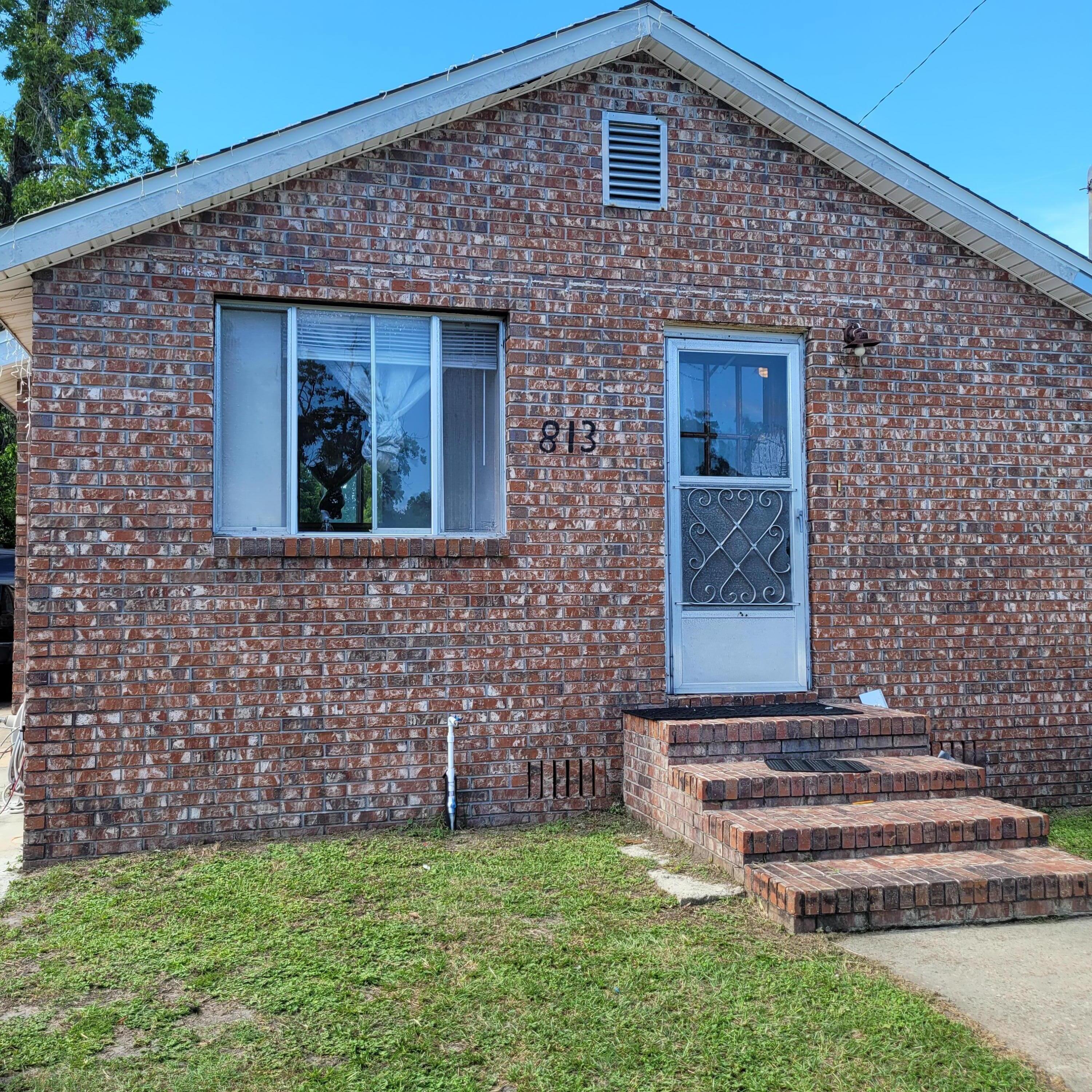 Image 1: 813 FRONT