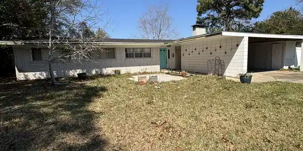 14 Birch Avenue