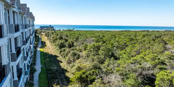 Image 3: Parkside bordering State Park
