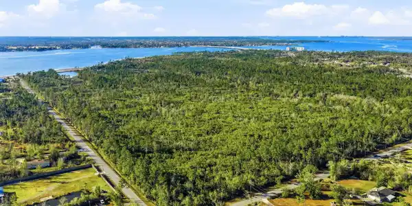 Image 3: 3-web-or-mls-Daffin Lake Rd -03