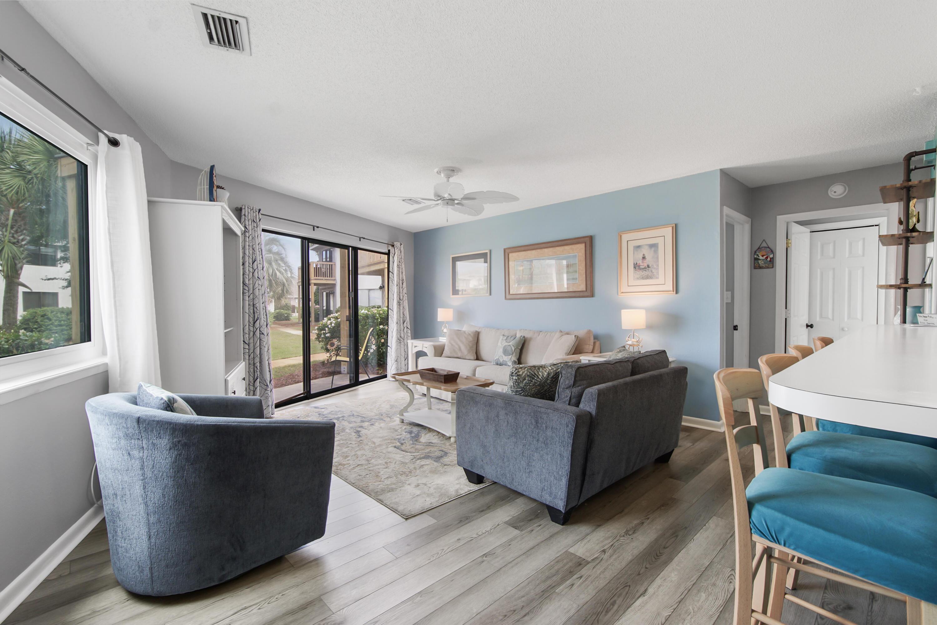 Image 2: Living Room