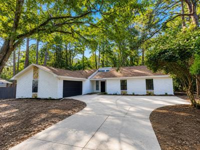 723 Prestwick Drive