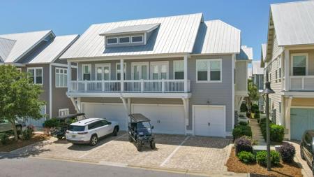 75 York Lane