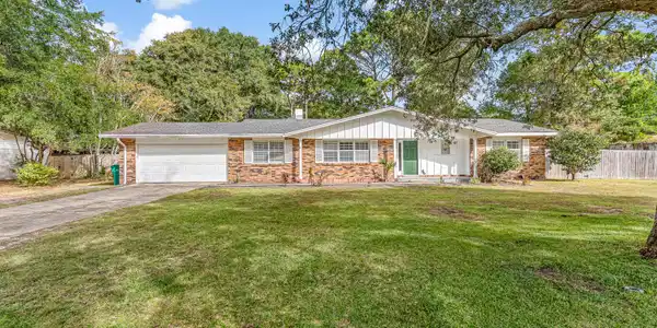 41 Poplar Avenue