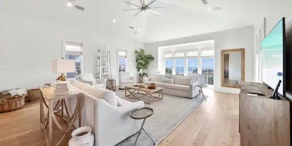 Image 3: Gulf Views from 3rd Floor Living