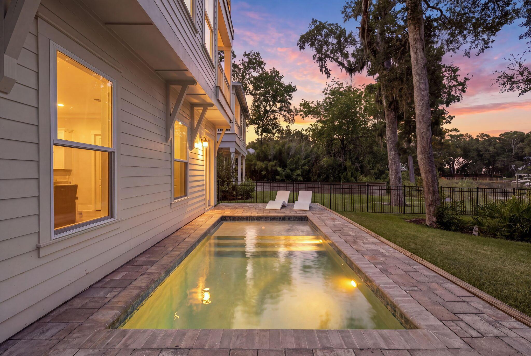 Image 3: 168 Rearden Way