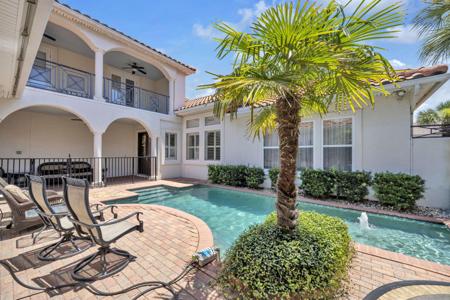 77 Siesta Bluff