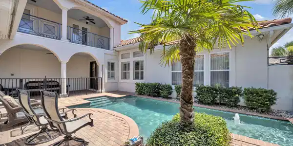 77 Siesta Bluff