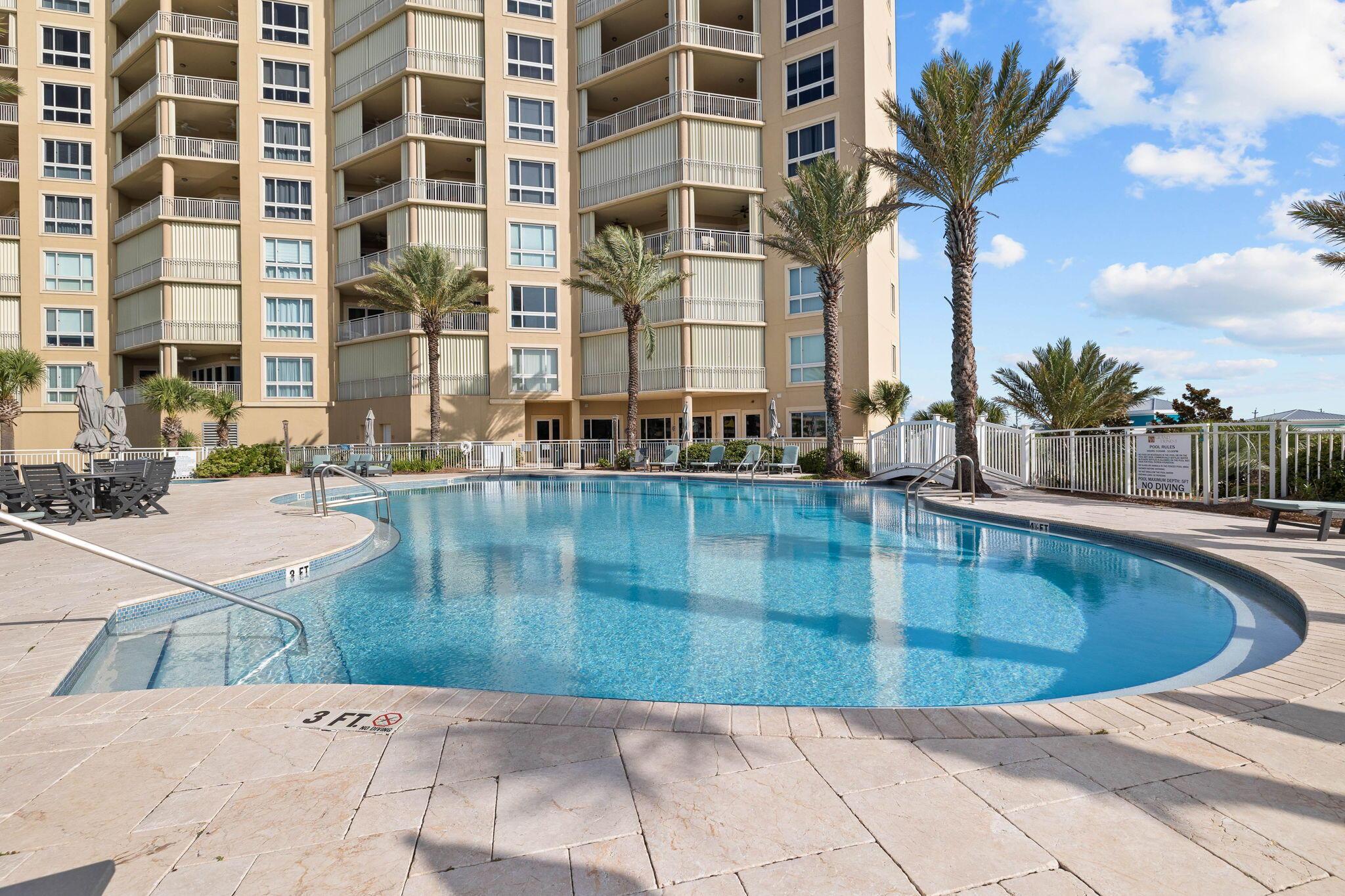 Image 4: Community Pool