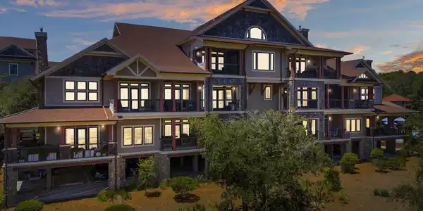 1102 Prospect Promenade