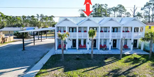 208 Watermark Way