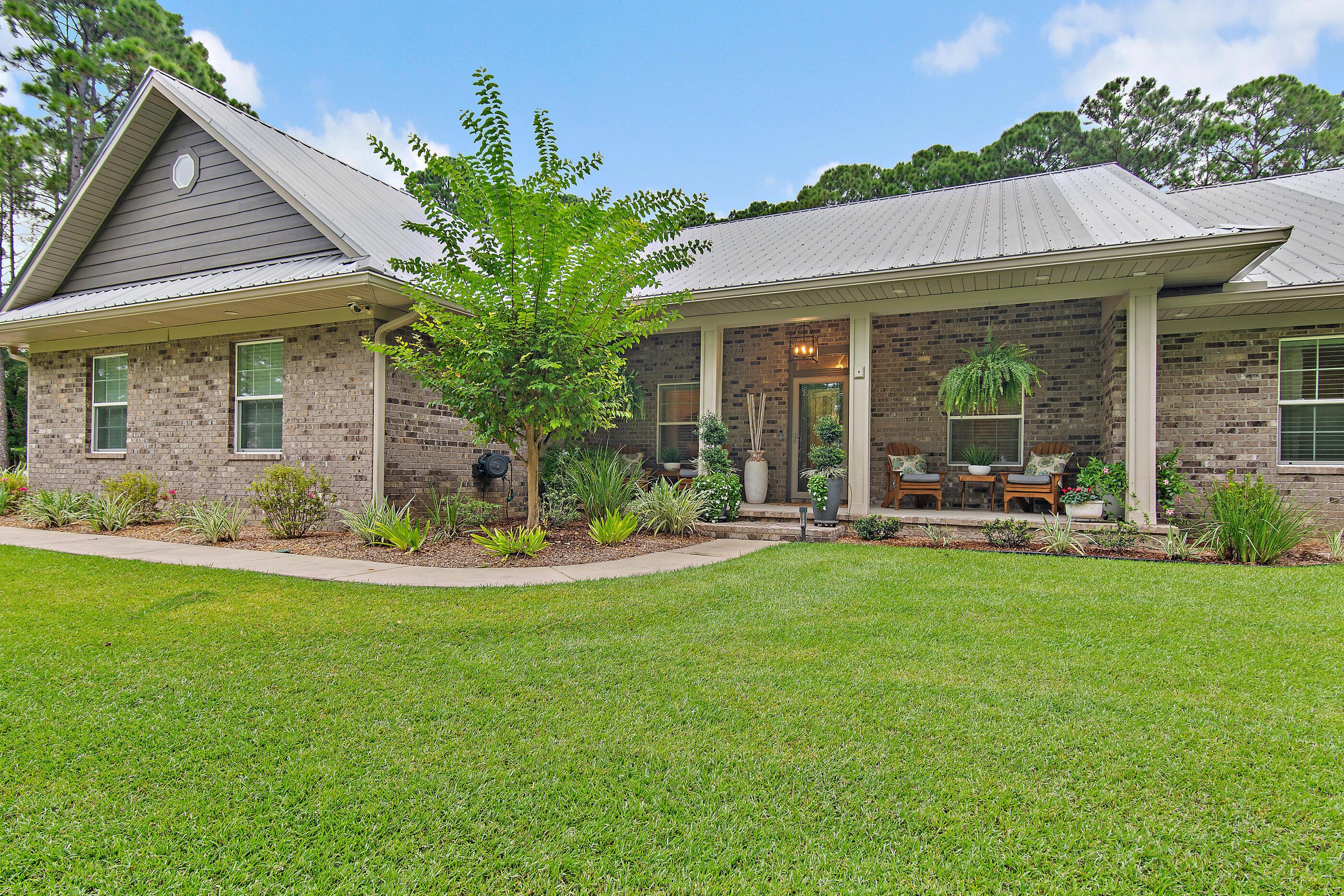 Image 2: 1479 Lagrange Rd _29_web