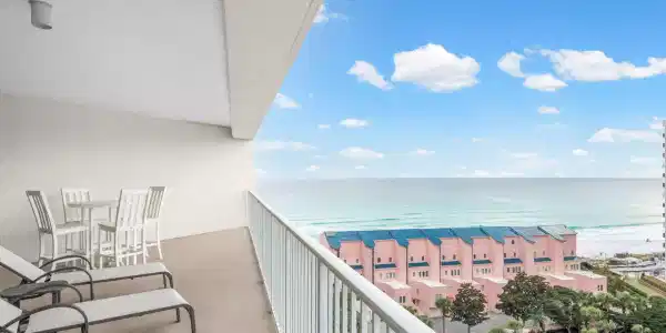 550 Tops L Beach Boulevard