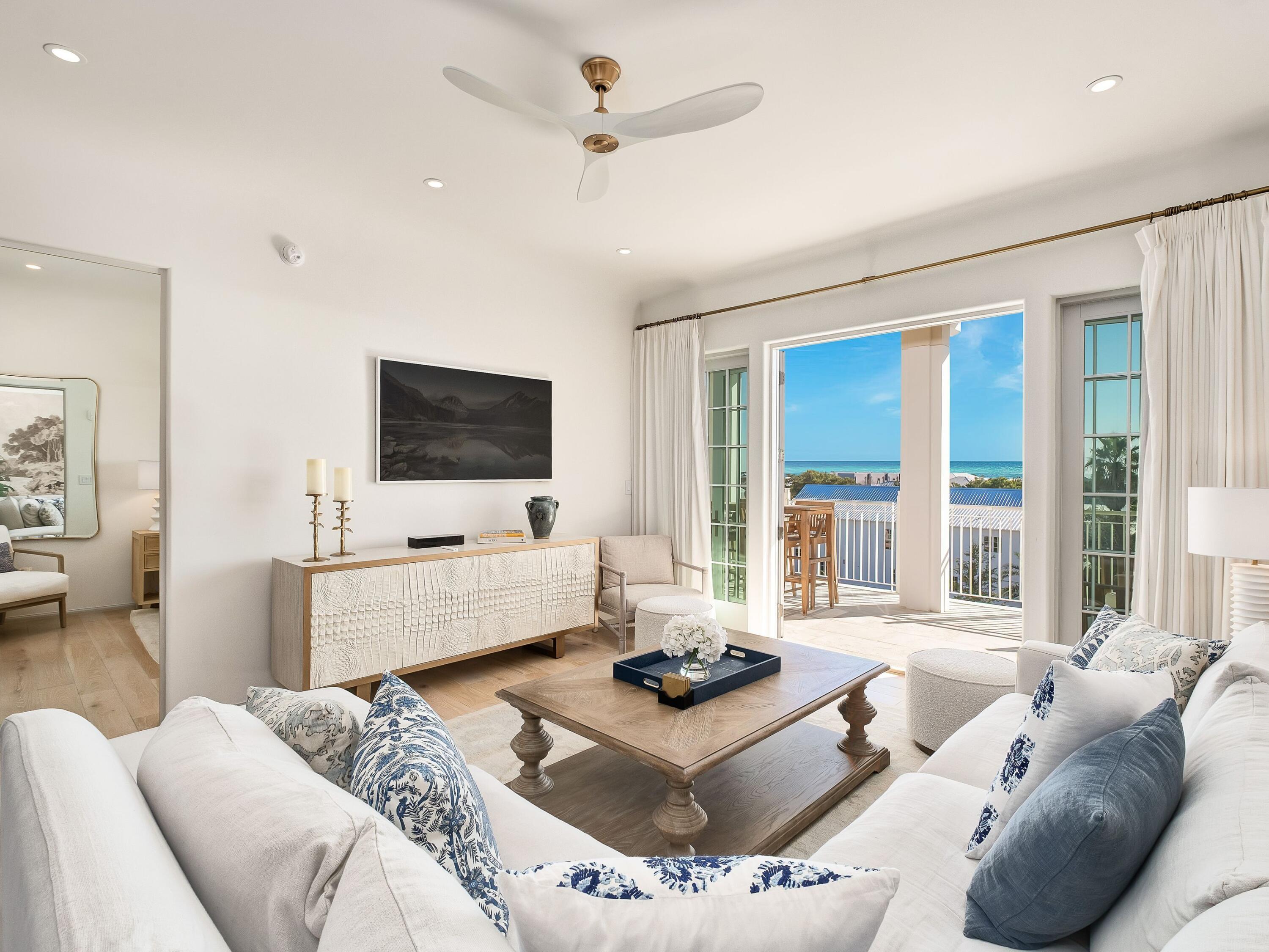 Image 1: Blake Jones Kaiya 303 - 01_Living Room