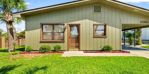 Image 3: 1-web-or-mls-PANHANDLE - 17850 LYNN ST -