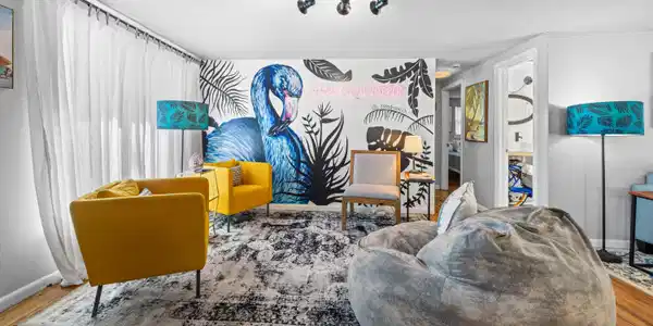 Image 2: Living Room