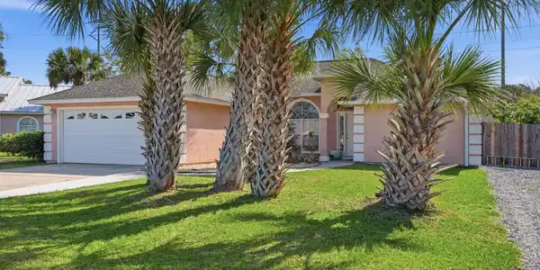 314 Lyonia Lane