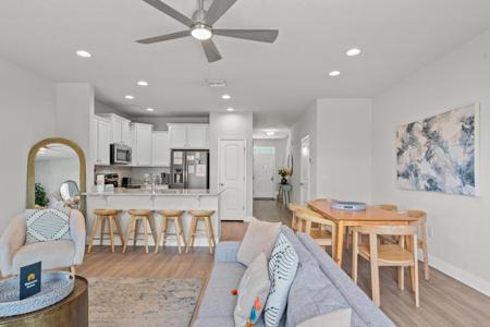 1948 Pointe Drive