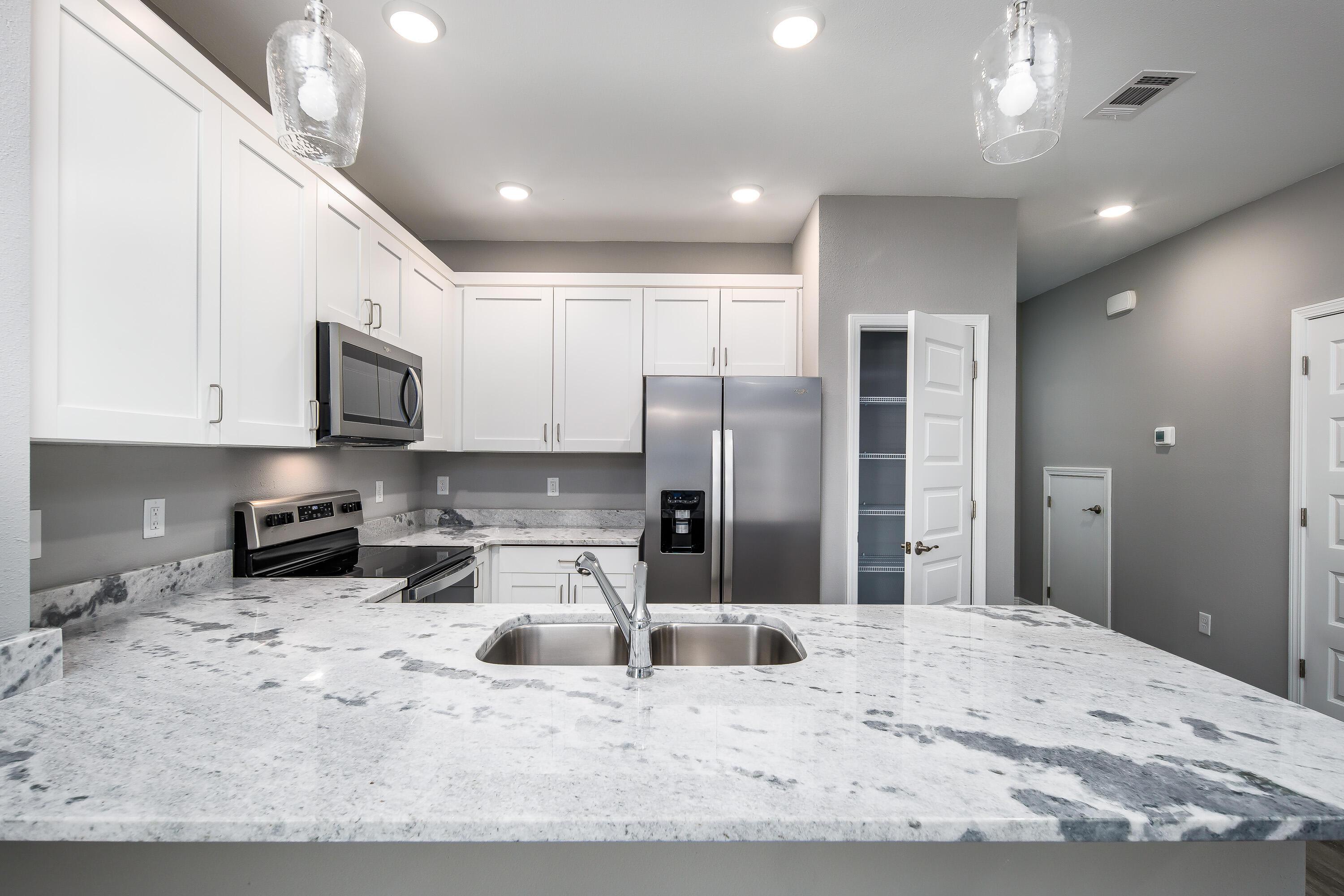 Image 1: Kitchen