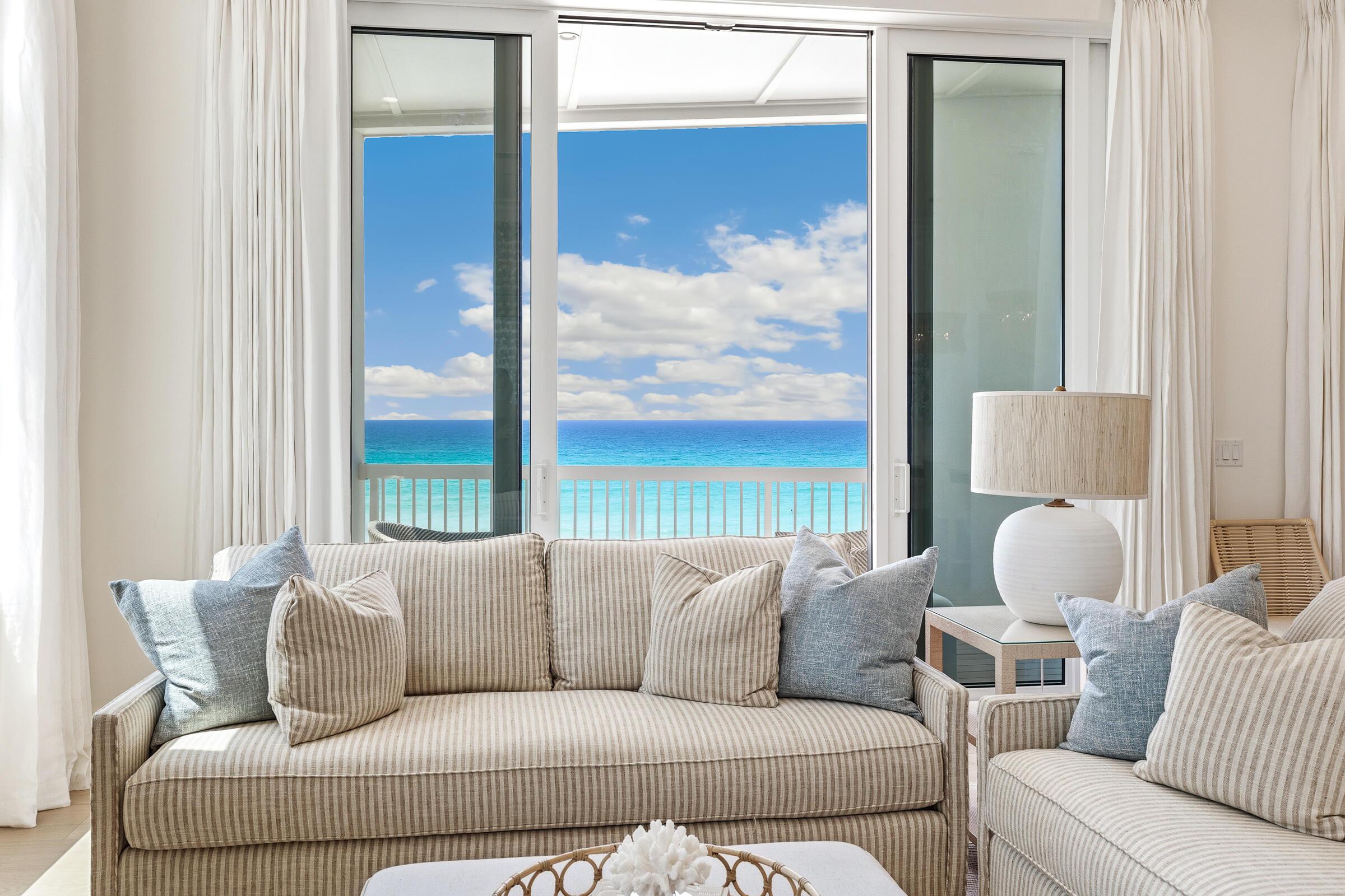 Image 3: Living Area