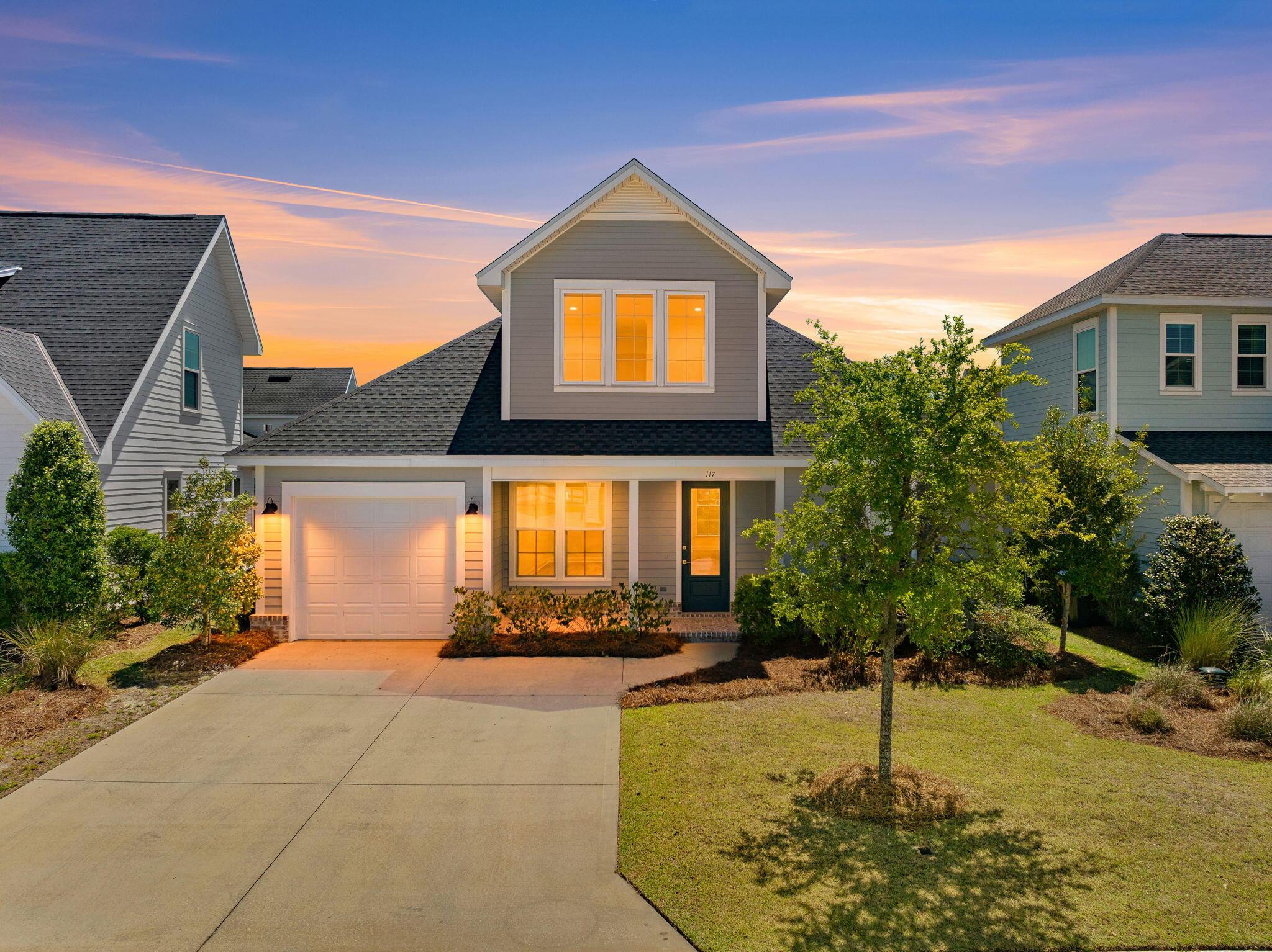 Image 2: 1-web-or-mls-PANHANDLE - 117 ROUNDWOOD D