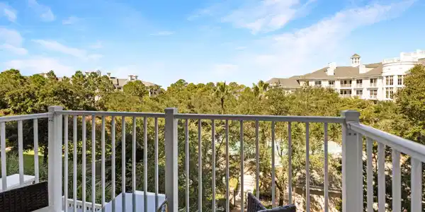 Image 2: Balcony