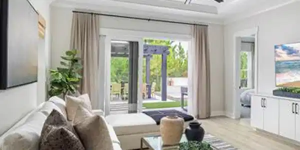 Image 3: Great room