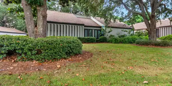 Image 4: 545 Augusta Drive
