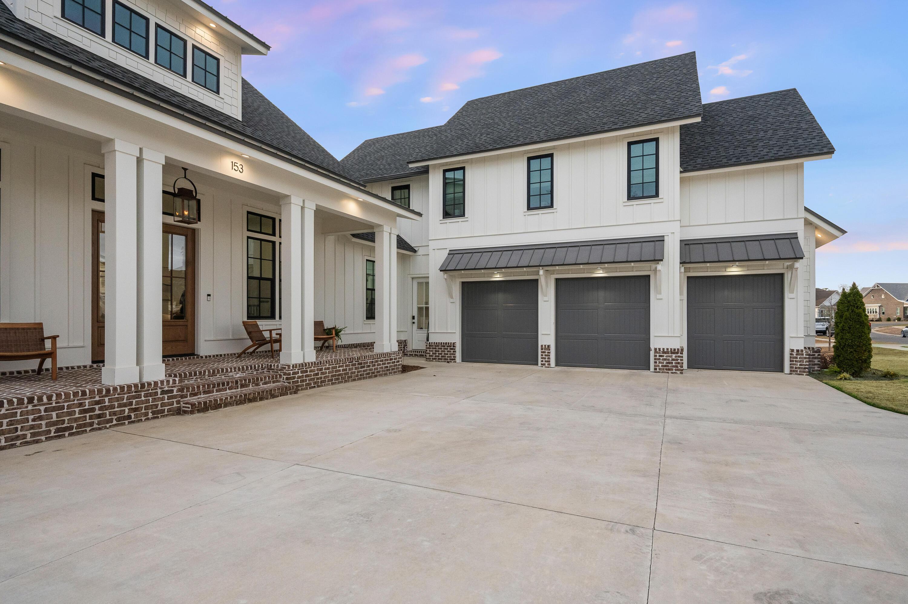 Image 2: 153Caraway-7