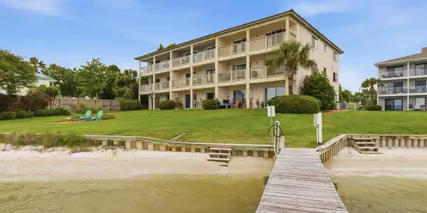 Image 2: Front View Condo Complex