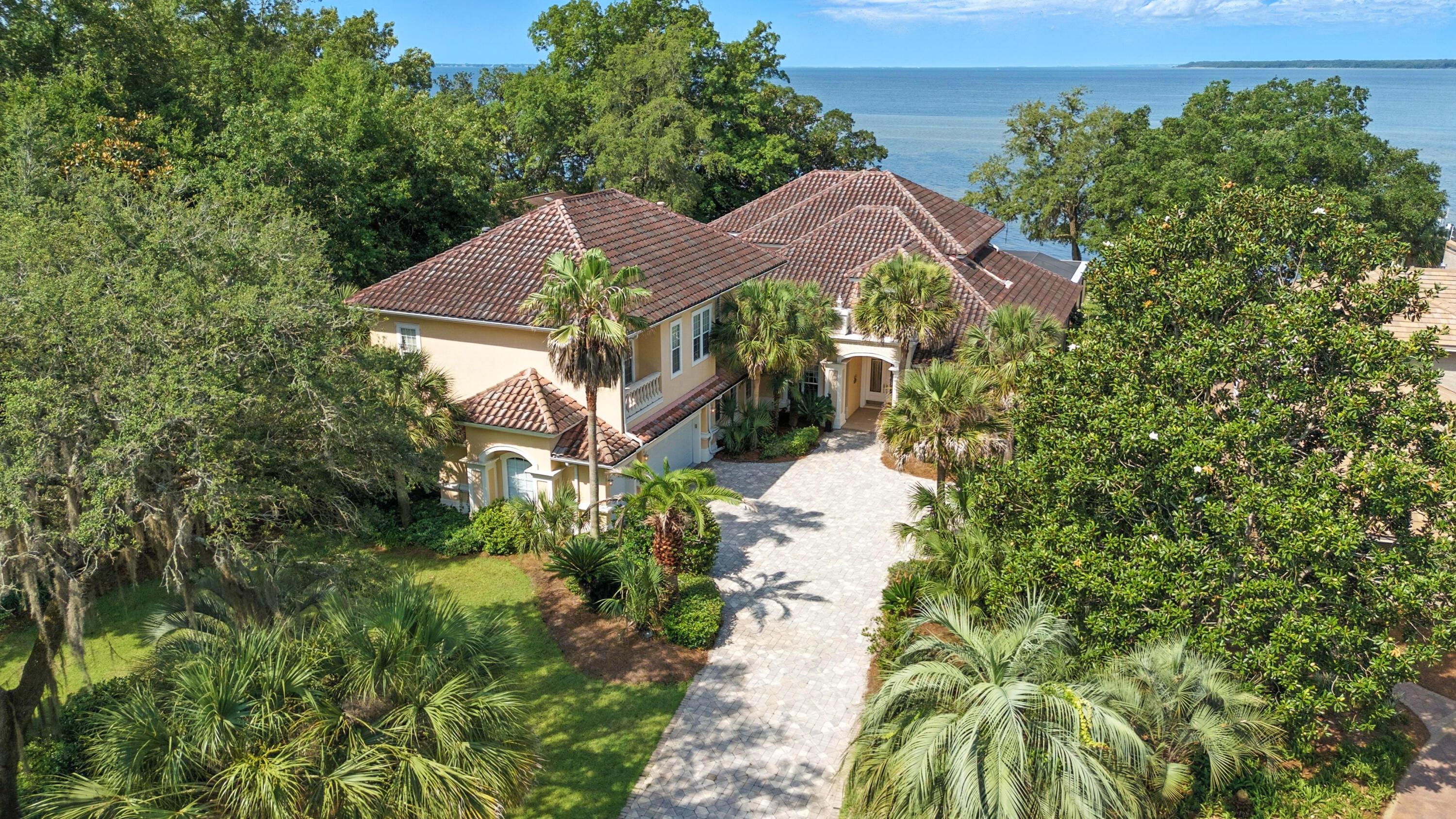 Image 1: photo_online_000