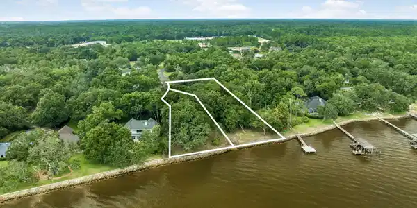 Image 2: 2-Aerial Two Lot Waterfront Boundaries