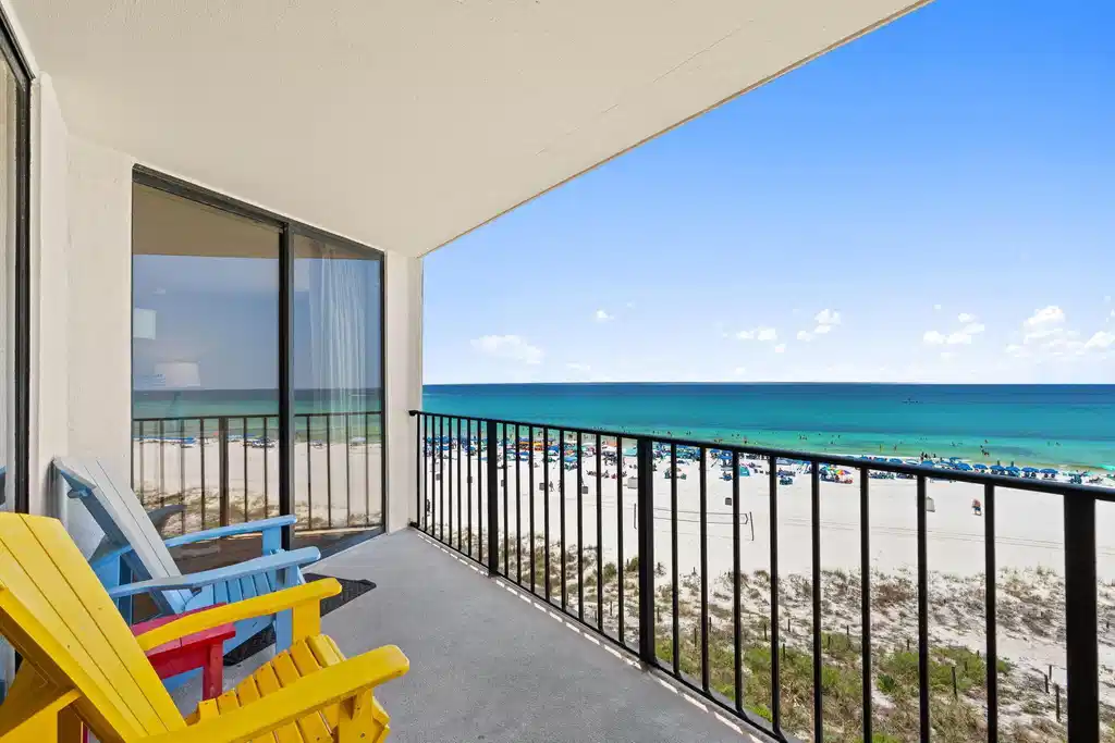 Image 1: Gorgeous Views!