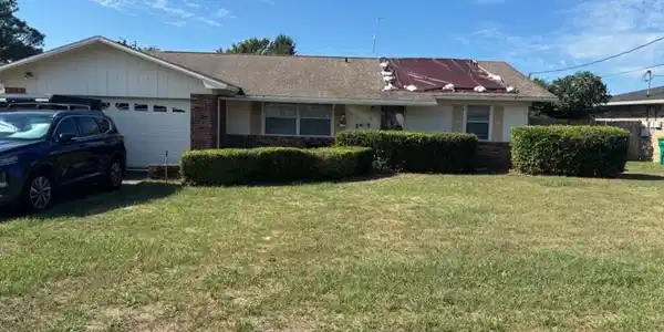 33 Lakeview Drive