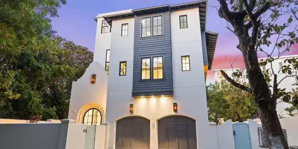 10 Nightcap Street
