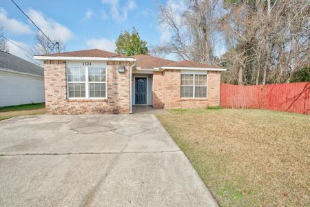 1124 Sweetbriar Station